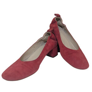 Everlane Italian Suede Day Heel • Size 8 • Soft Red Block Heel • Chic Minimalist